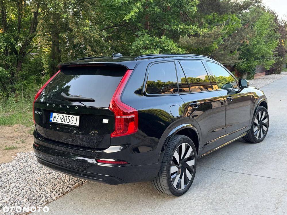 Volvo XC 90 T8 AWD Plug-In Hybrid Ultimate Dark 7os - 7