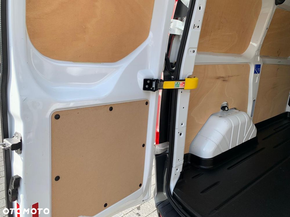 Ford Transit custom - 17