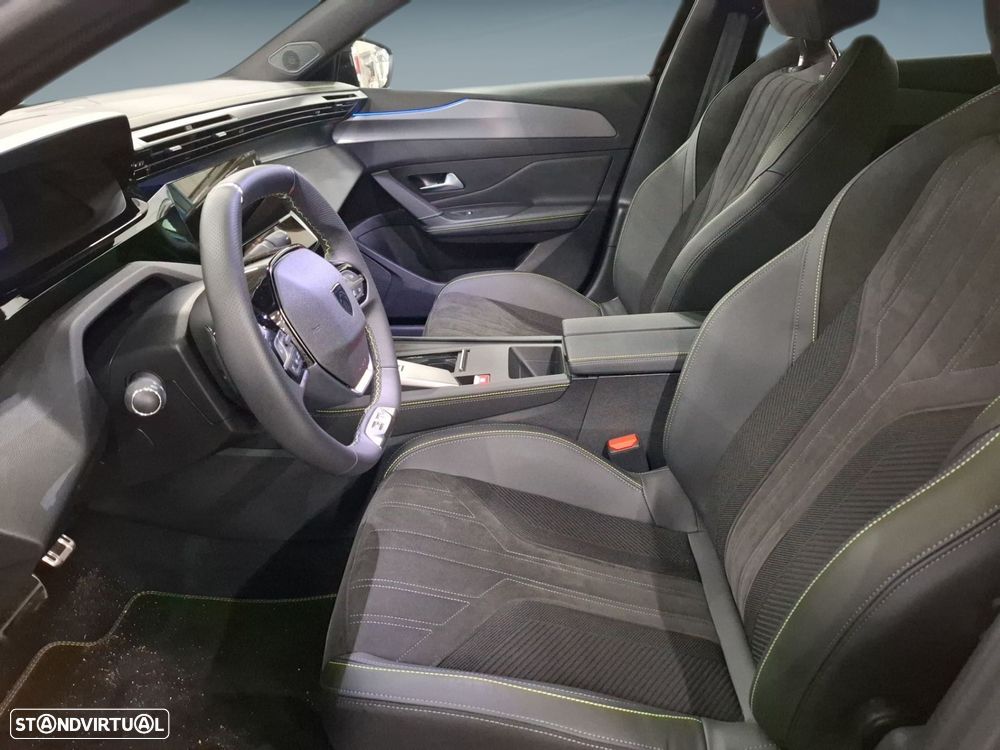 Peugeot 408 1.6 Hybrid GT e-EAT8 - 11