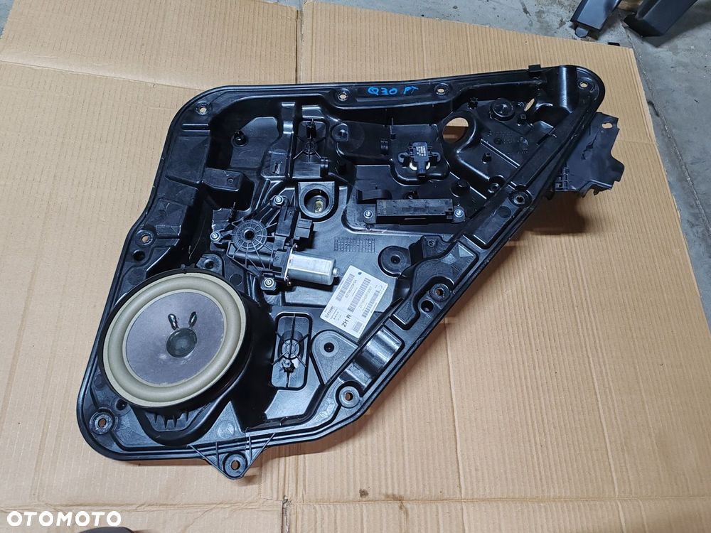 Podnośnik szyby 827m05dk5a prawa tył tylna Infiniti Q30 15-19 - 1