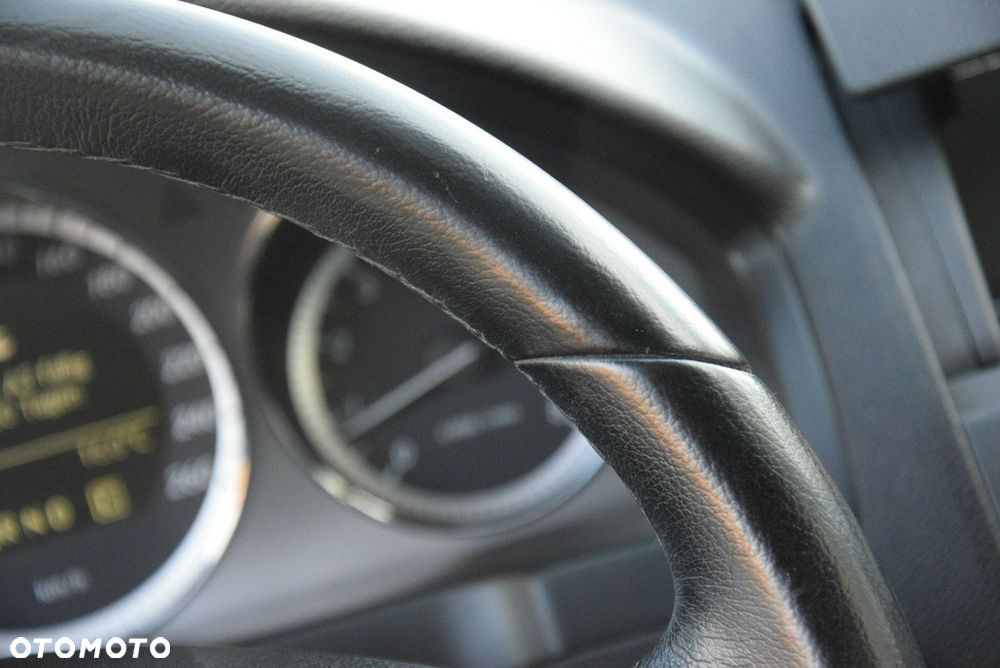 Mercedes-Benz Klasa C - 39