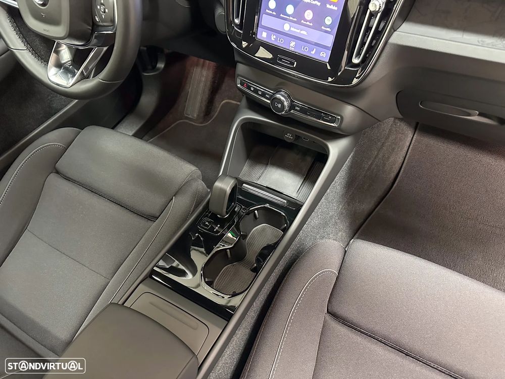 Volvo XC 40 Recharge 69 kWh Single Motor Core - 38