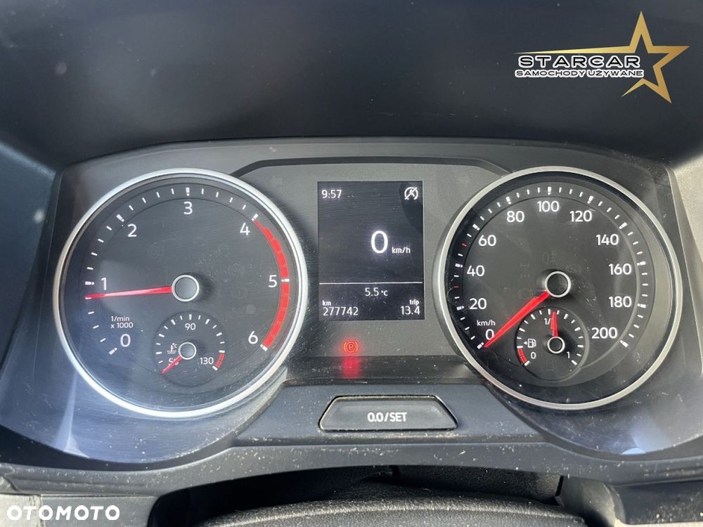 Volkswagen Crafter - 11