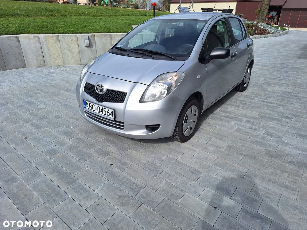 Toyota Yaris 1.0 Terra - 1