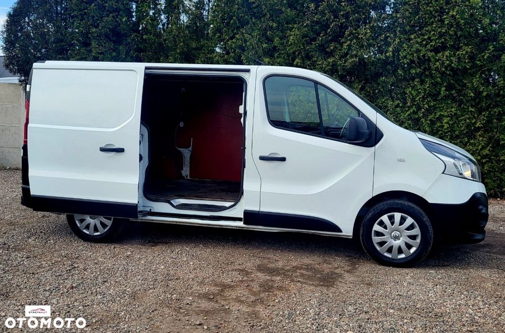 Renault TRAFIC - 9