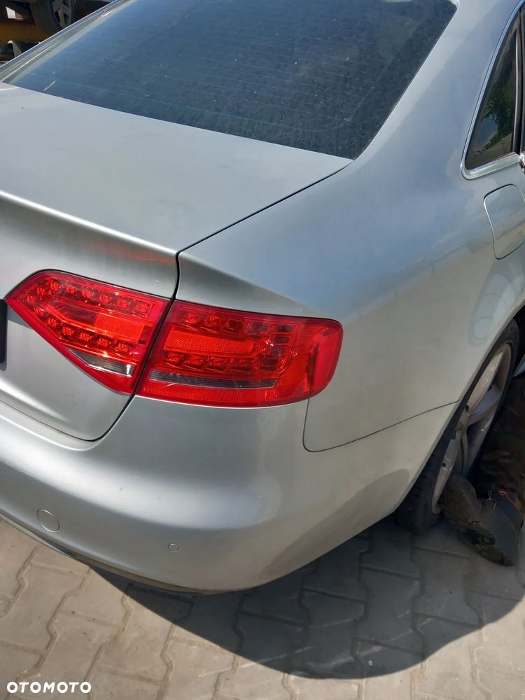 Lampa tył audi a4 b8 sedan led - 3