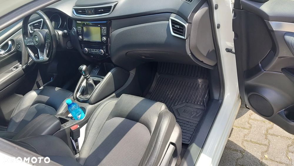 Nissan Qashqai 1.5 dCi Tekna - 6