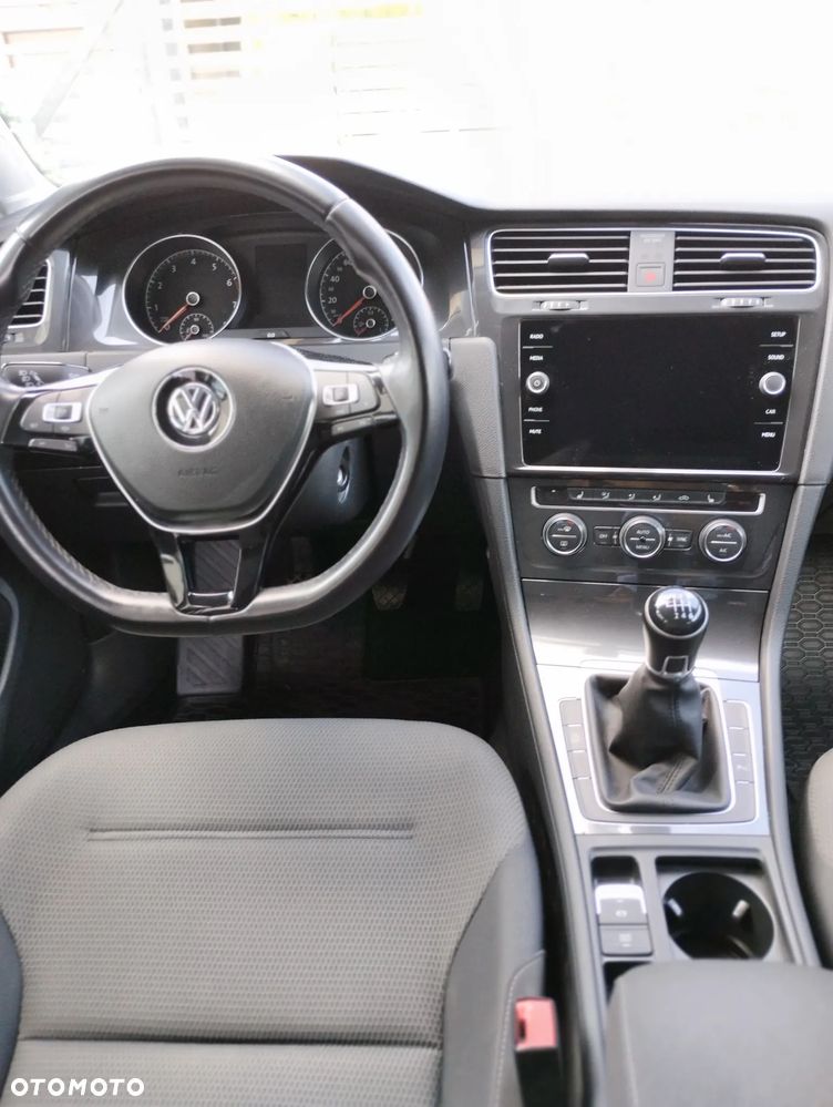 Volkswagen Golf 1.5 TSI BMT Comfortline - 2