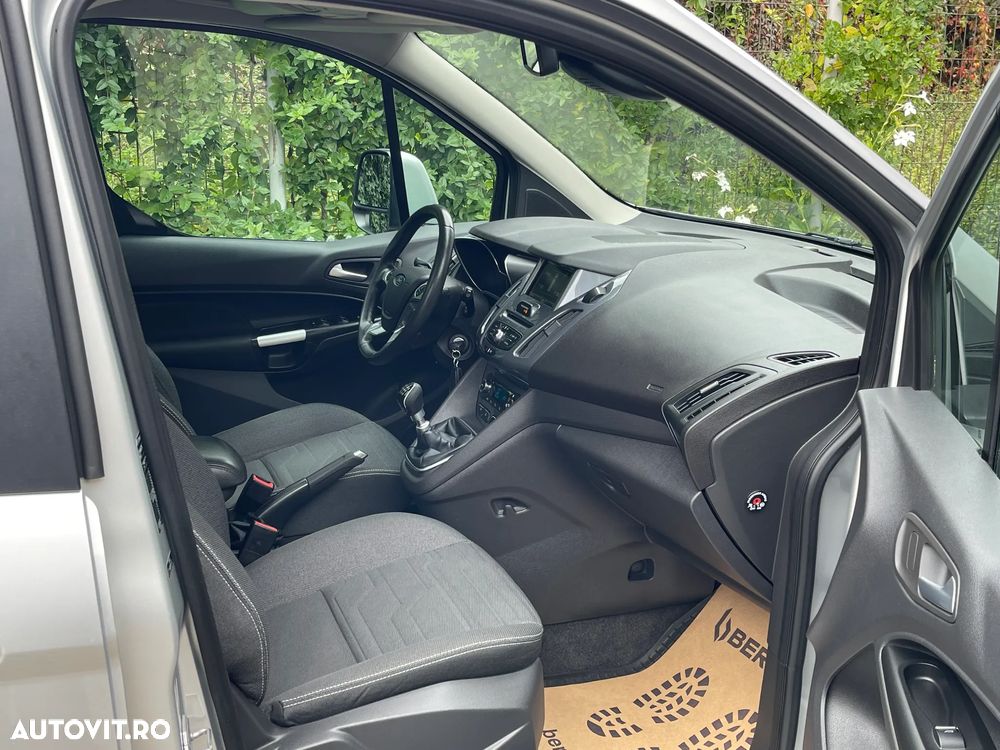 Ford Tourneo Connect Grand 1.5 EcoBlue Start/Stop Titanium - 32