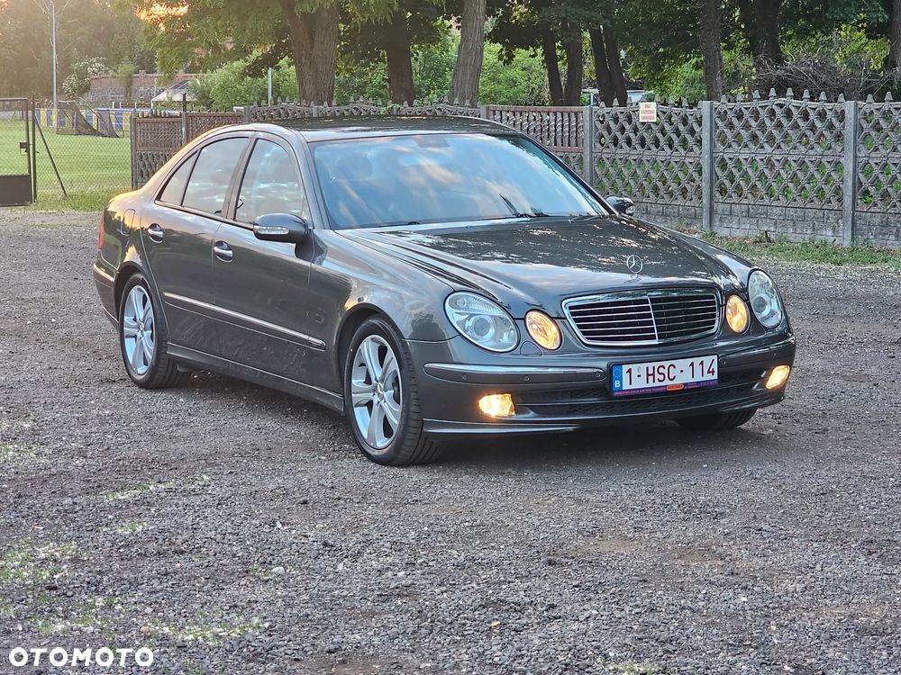 Mercedes-Benz Klasa E - 23