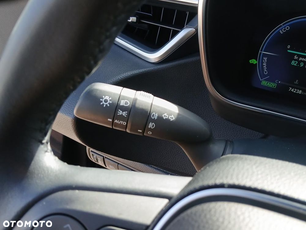 Toyota Corolla 1.8 Hybrid Comfort - 26