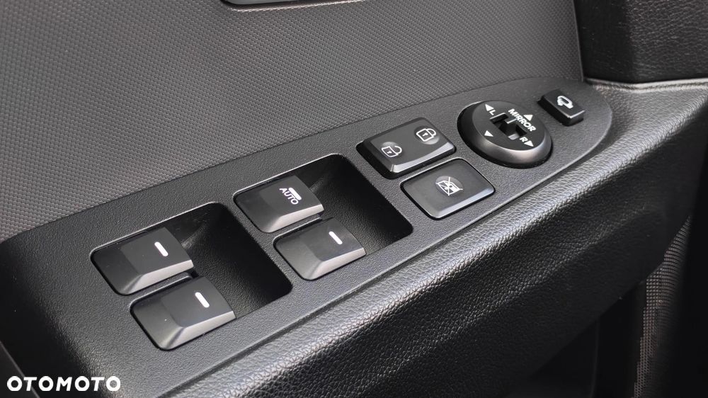 Kia Sportage 2.0 CRDI 184 AWD Platinum Edition - 35