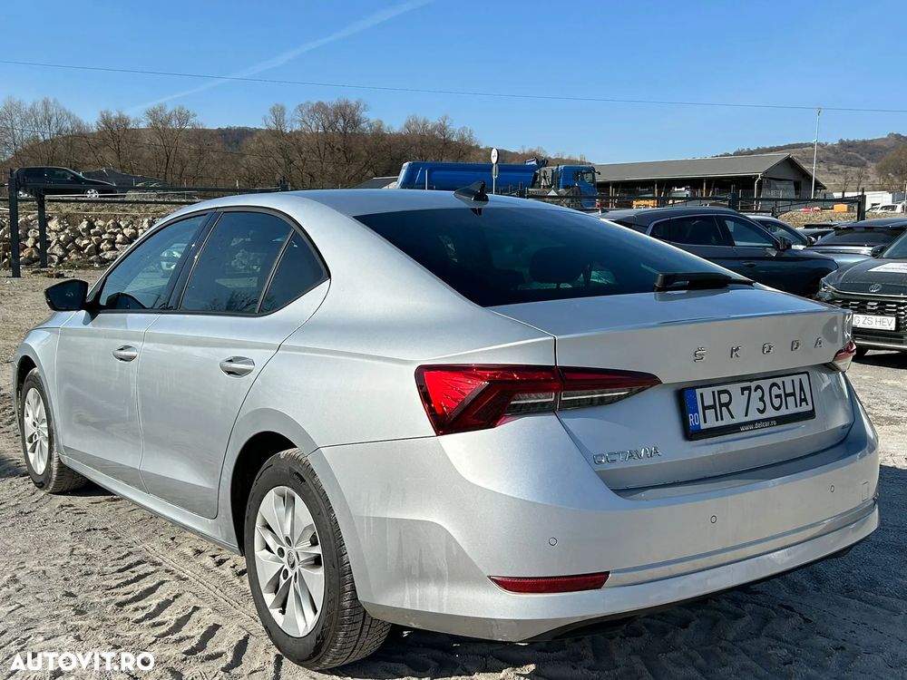Skoda Octavia - 10