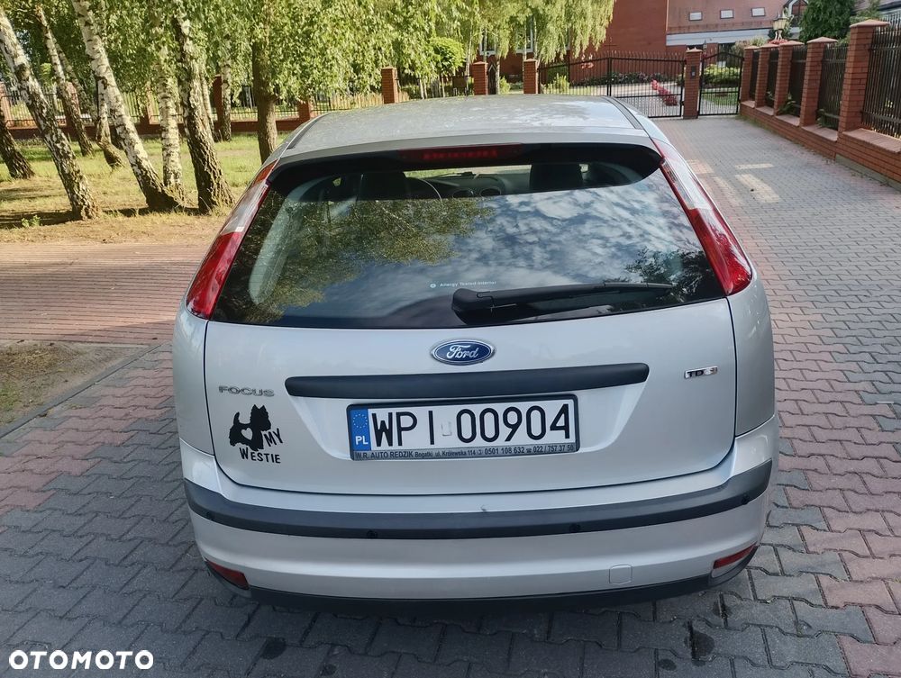Ford Focus 1.6 TDCi Ambiente - 6