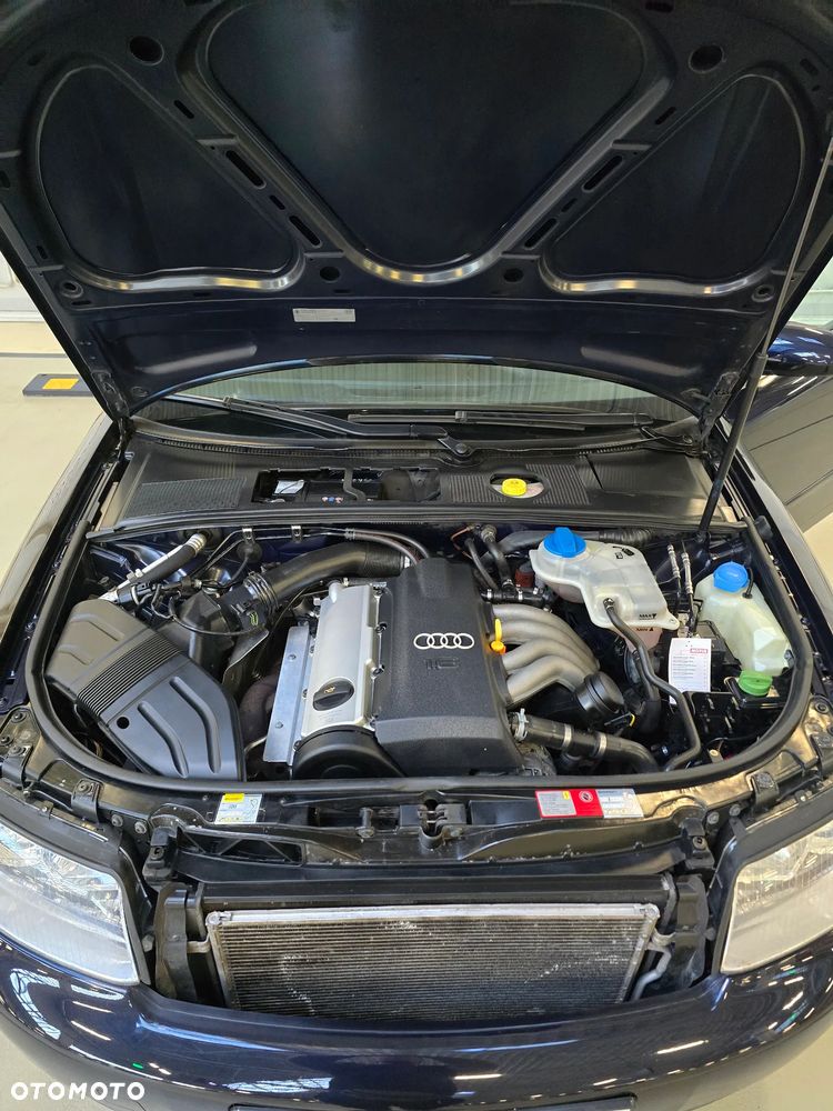 Audi A4 Limousine - 17