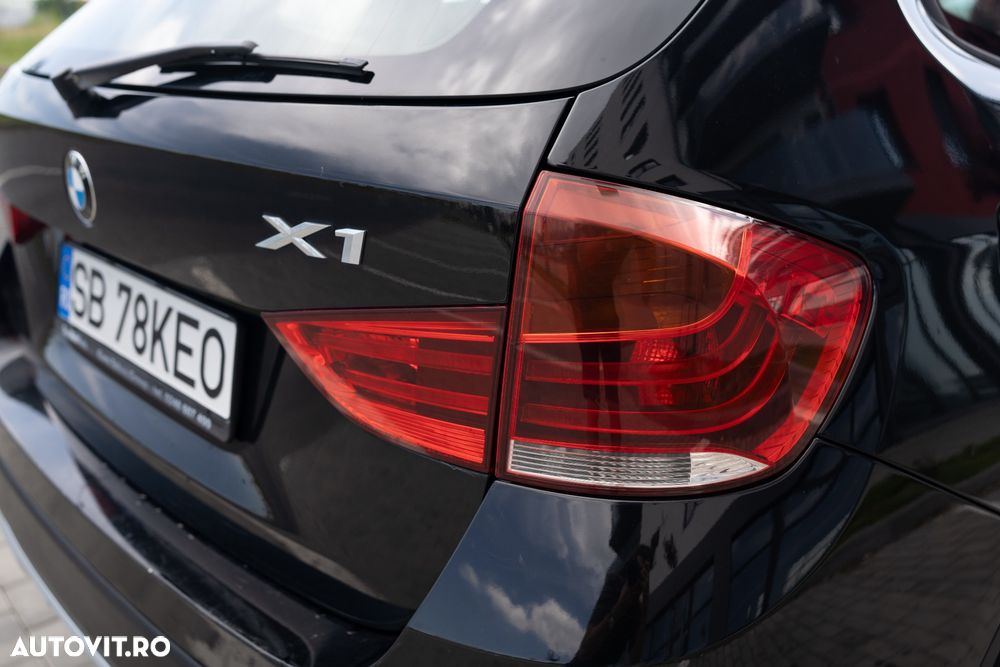 BMW X1 sDrive18d - 21