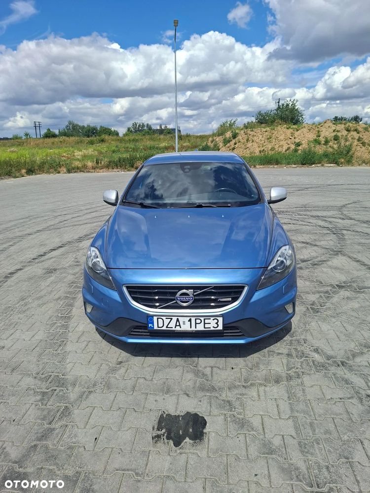 Volvo V40 D2 Drive-E R-Design Momentum - 2