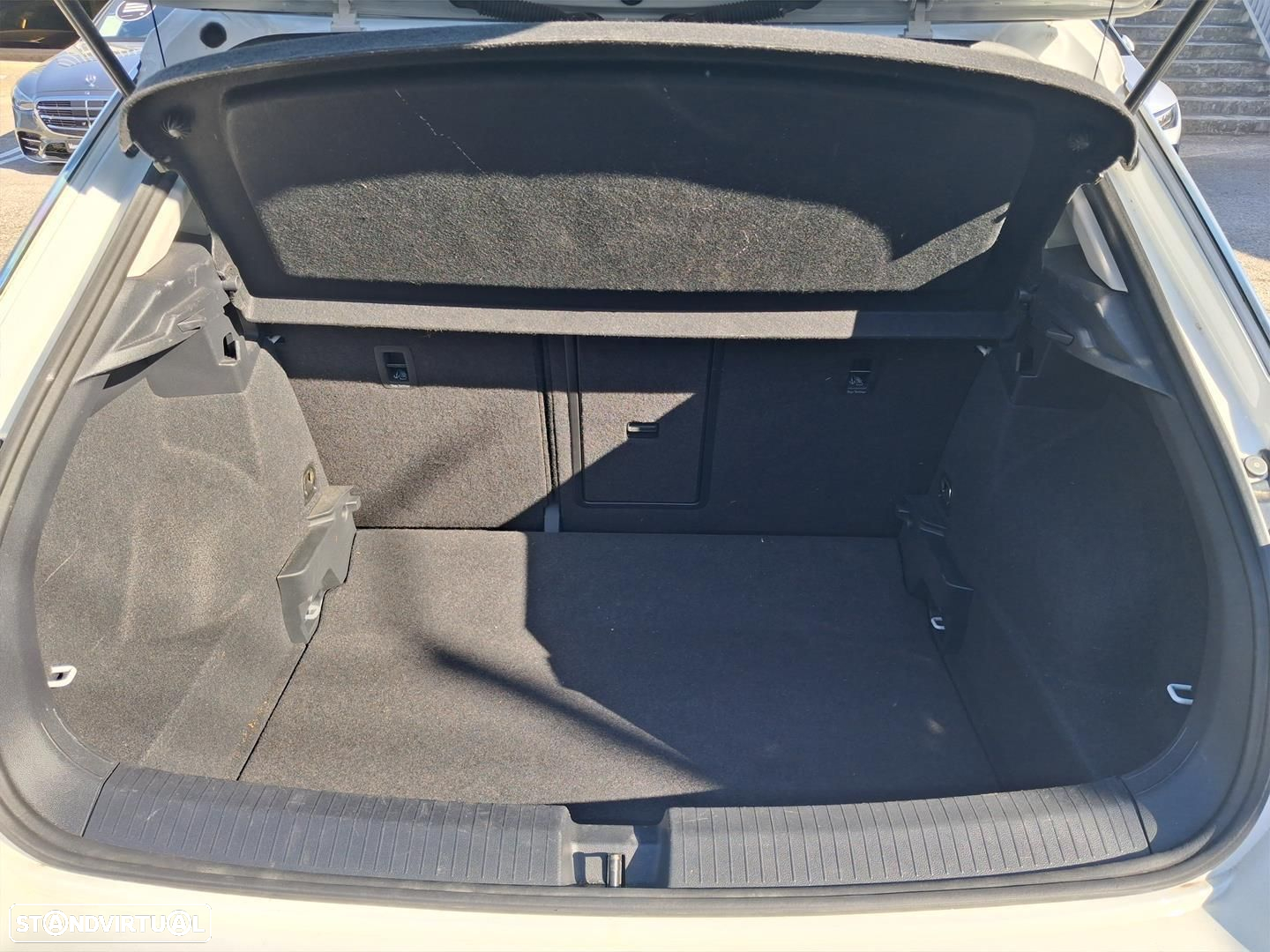 VW T-Roc 1.5 TSI Style DSG - 10