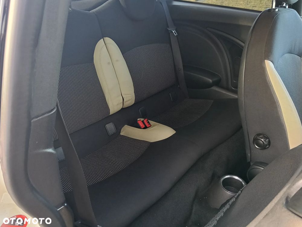 MINI ONE Standard - 20