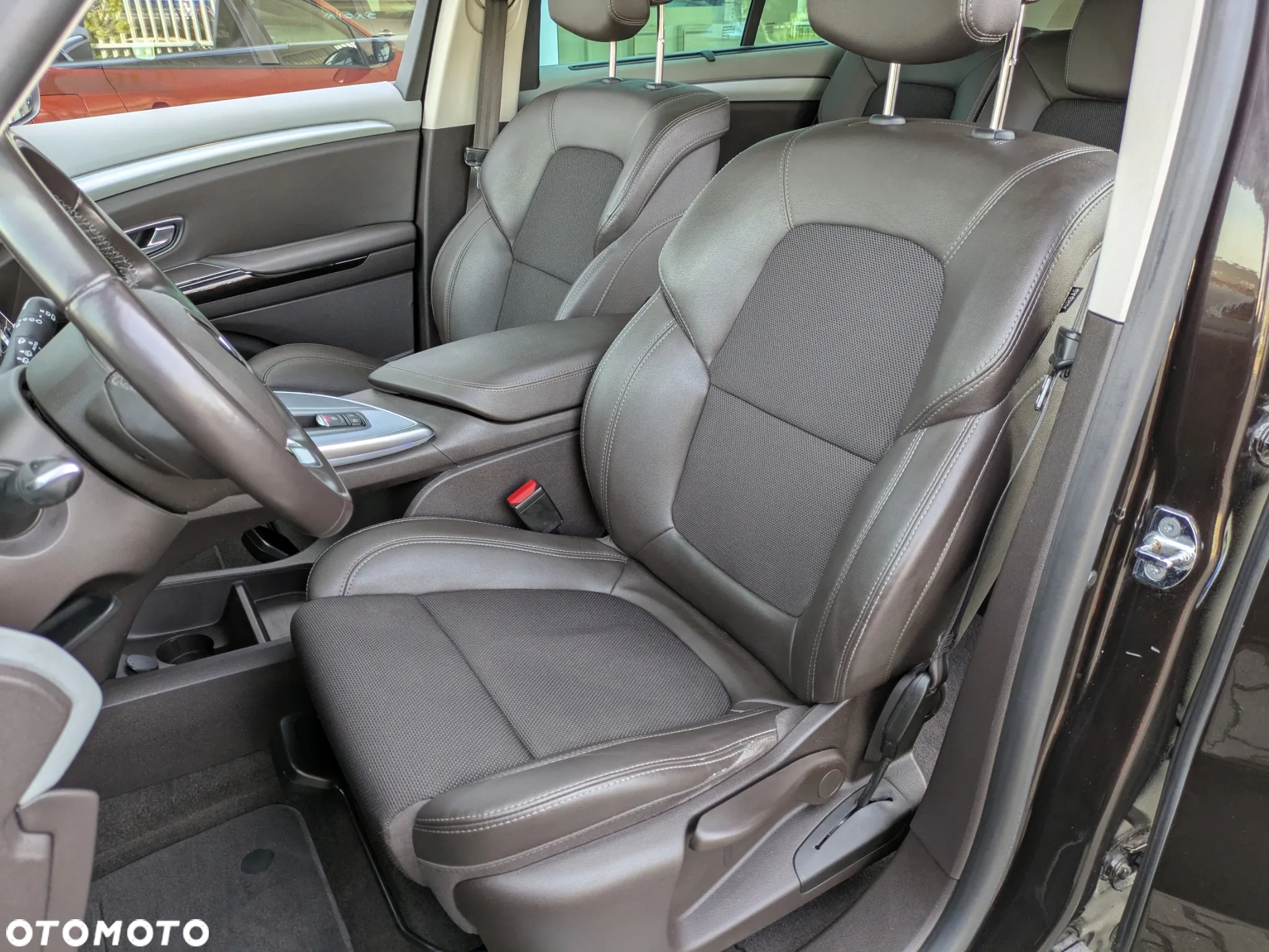 Renault Espace 1.6 TCE Energy Zen EDC - 11