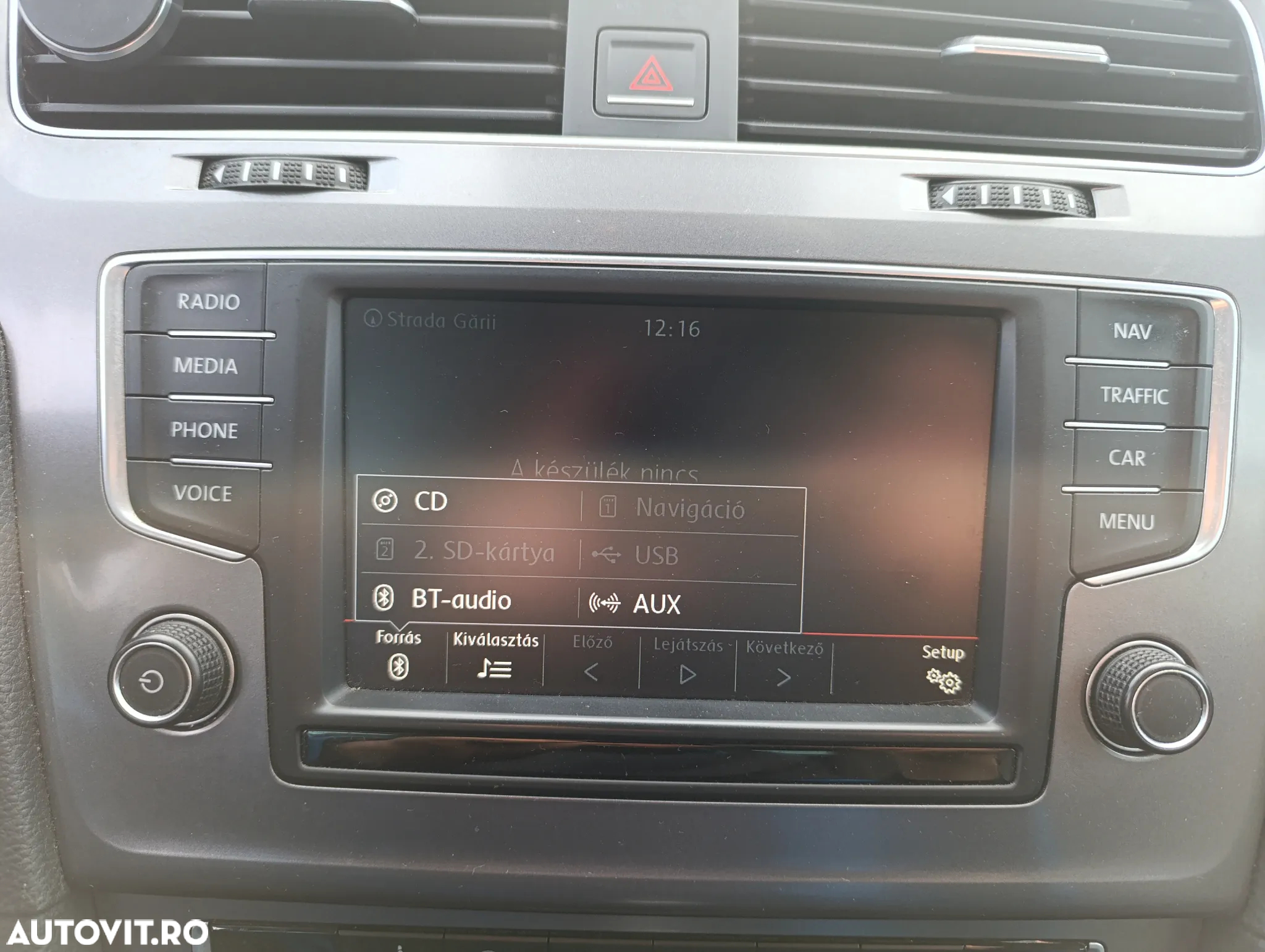 Volkswagen Golf 2.0 TDI BMT Highline - 9