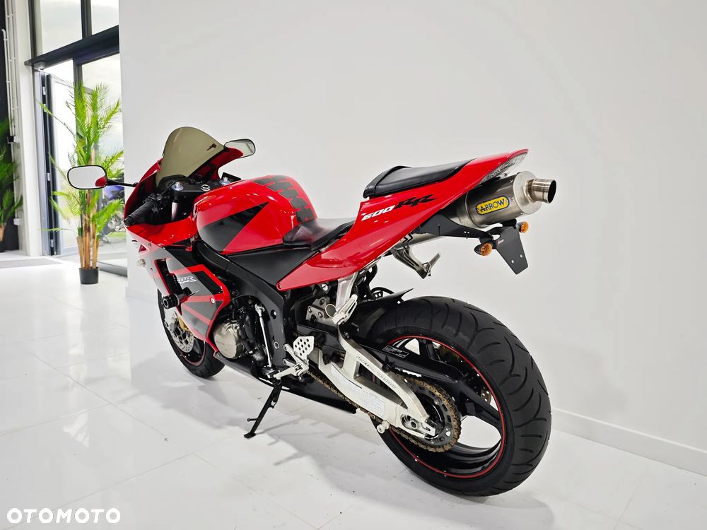 Honda CBR - 12