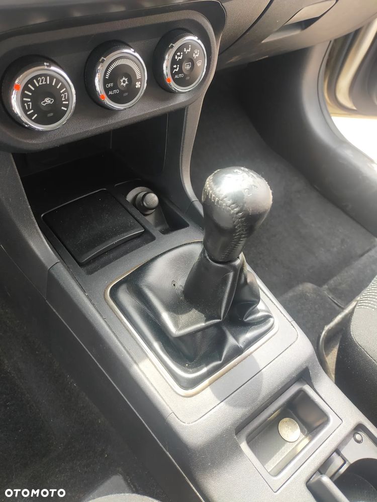 Mitsubishi Lancer 1.8 Intense - 3