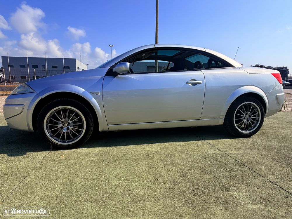Renault Mégane CC 1.5 dCi Privilège Luxe - 9