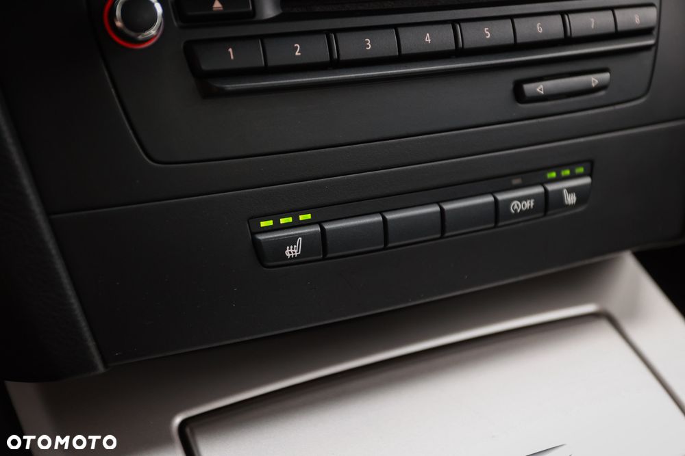BMW Seria 3 320d DPF - 22
