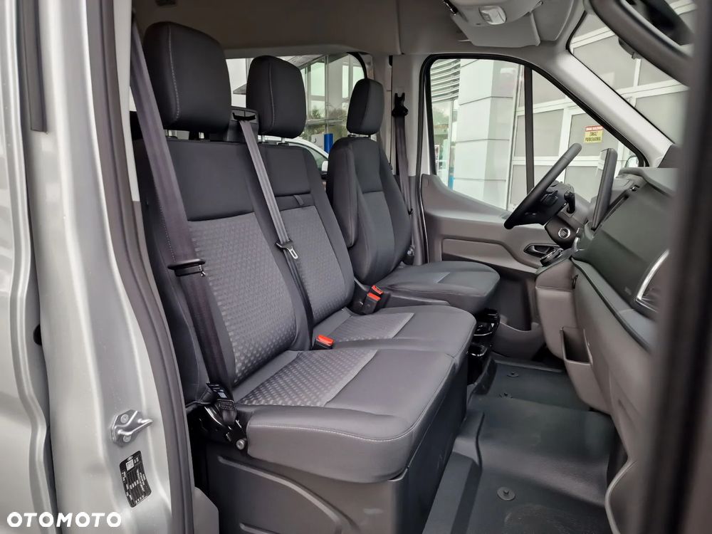 Ford Transit - 21