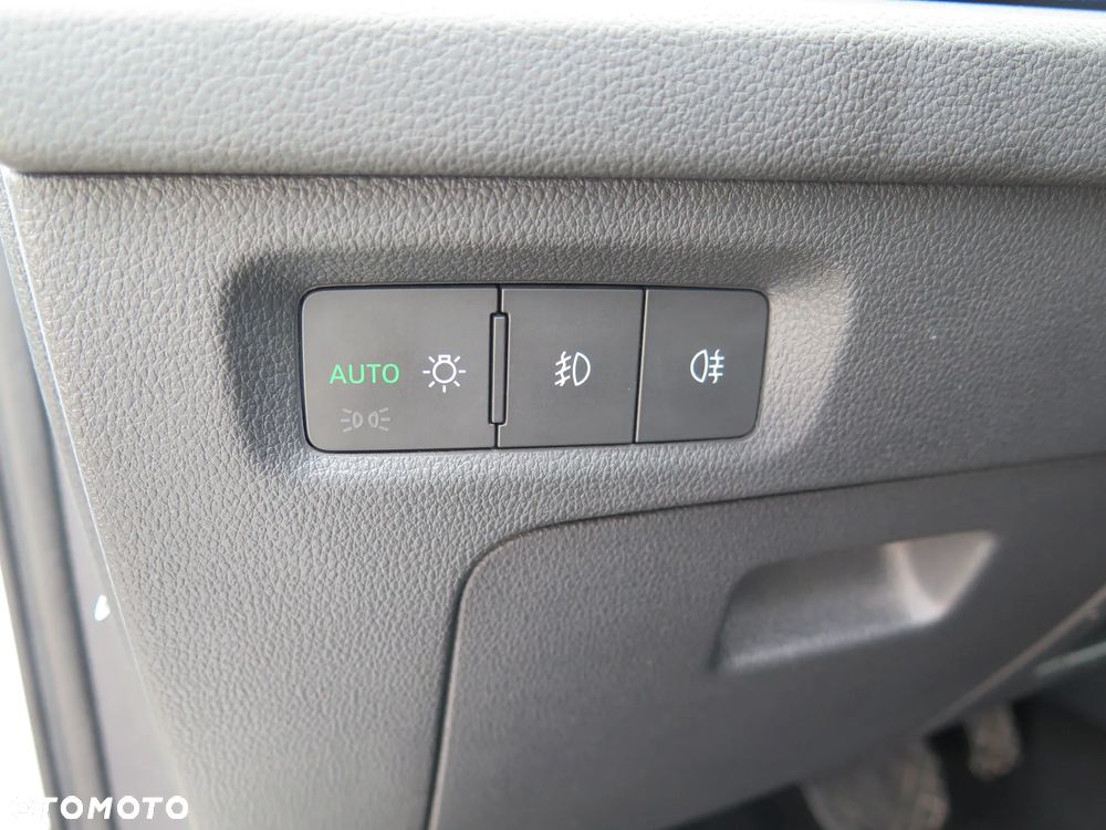 Skoda Octavia 2.0 TDI SCR Style DSG - 20