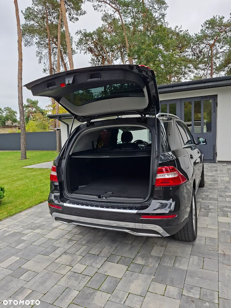 Mercedes-Benz ML 350 BlueTec 4-Matic - 7