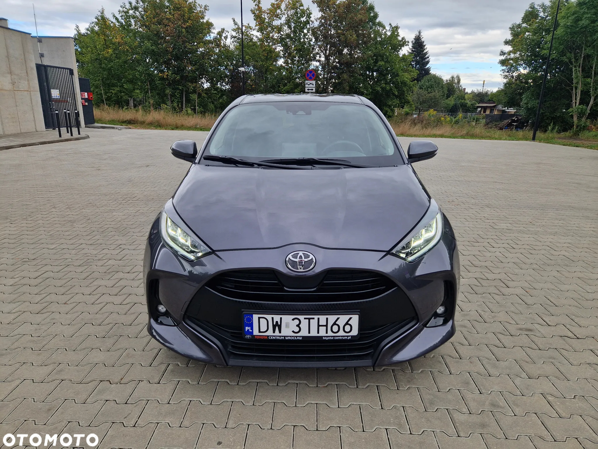 Toyota Yaris - 2