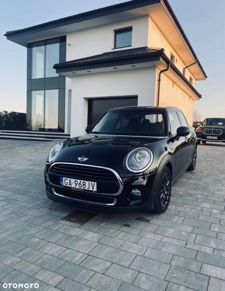 MINI ONE - 1