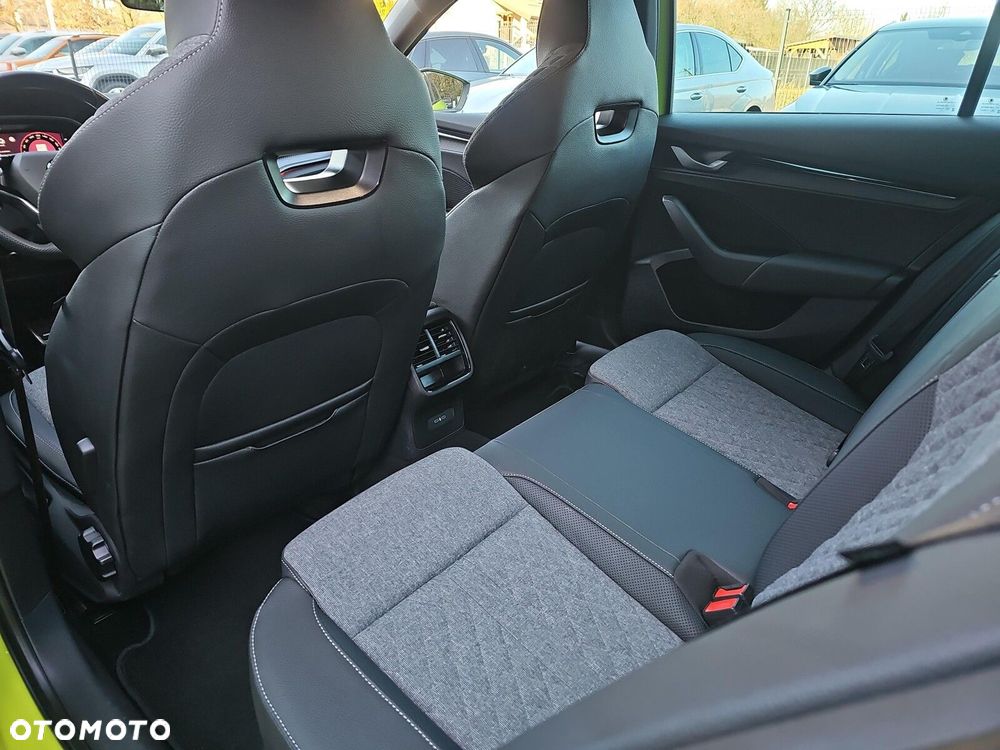 Skoda Octavia 2.0 TDI Sportline DSG - 15