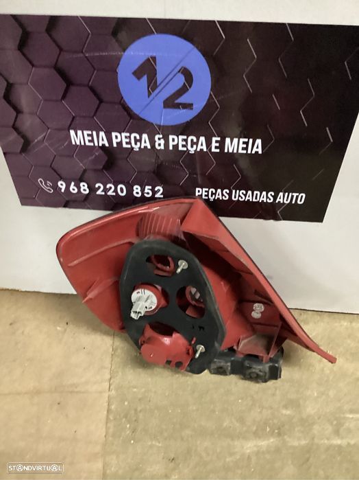 Farolim traseiro direito Honda CTR do ano 2002 - 2