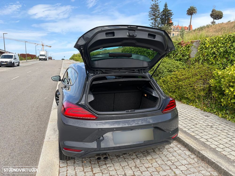 VW Scirocco 2.0 TDI Sport - 19
