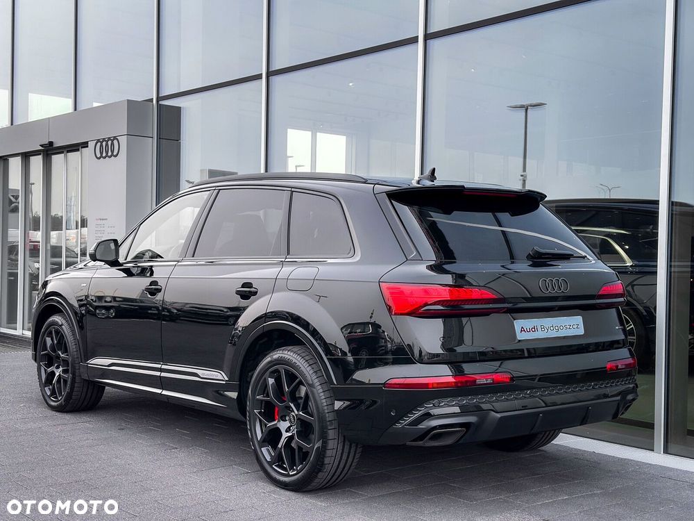 Audi Q7 - 7