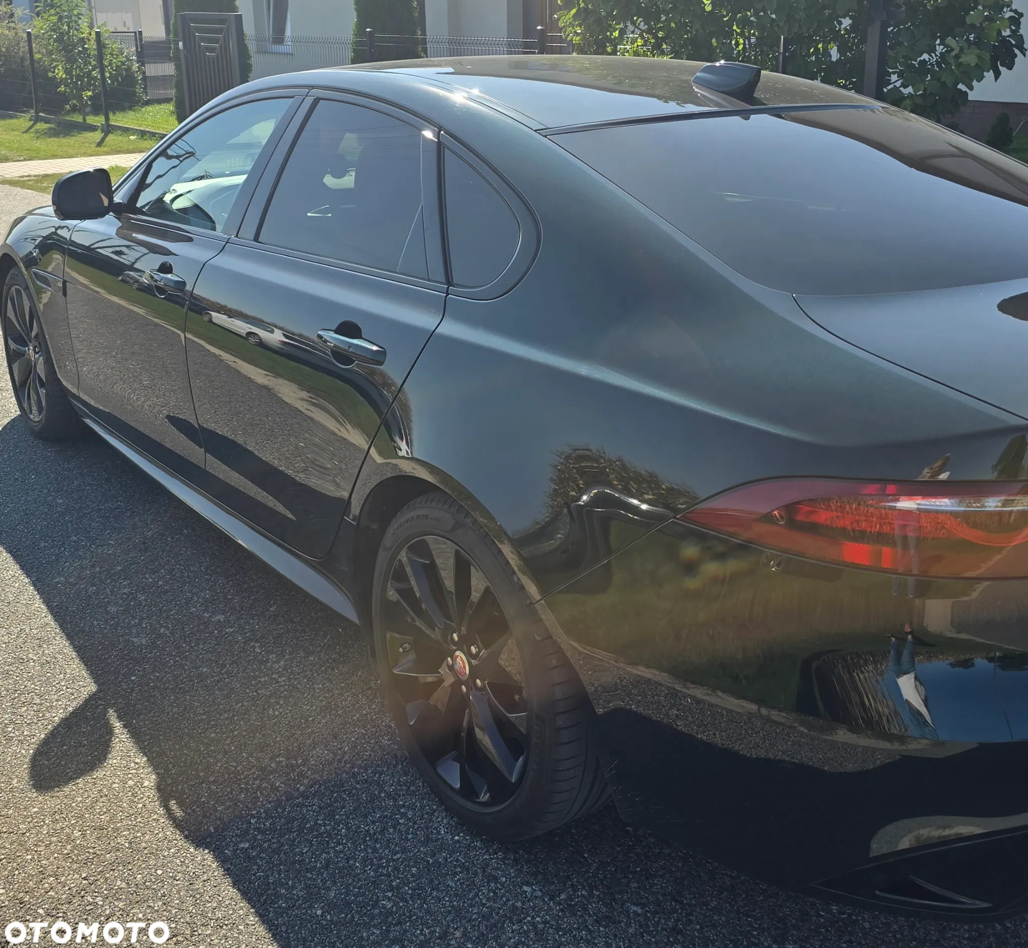 Jaguar XF 2.0 P250 R-Dynamic Black - 29