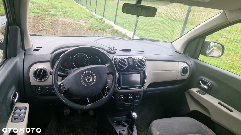 Dacia Lodgy 1.2 TCe Prestige - 11