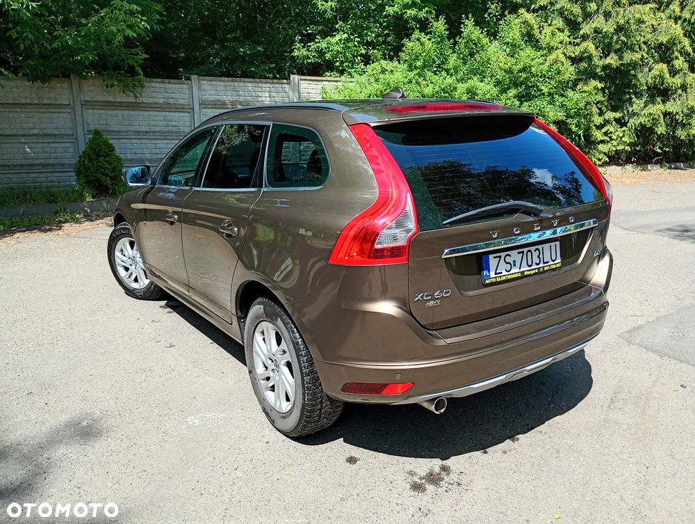 Volvo XC 60 - 8