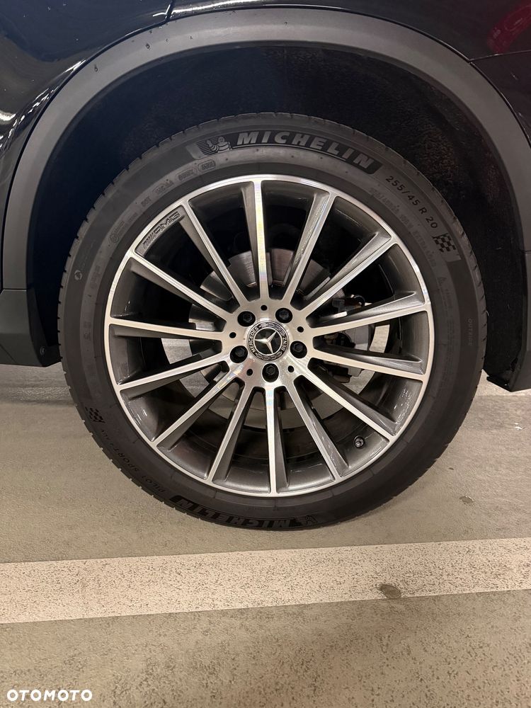 Mercedes-Benz GLC 220 d 4-Matic - 11