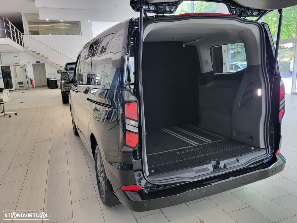 Ford Tourneo Custom - 6
