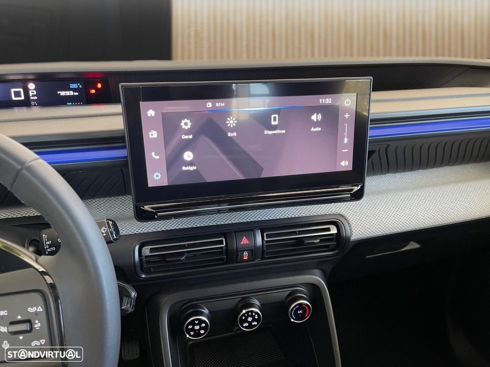 Citroën e-C3 44 kWh Autonomia Conforto Business - 4