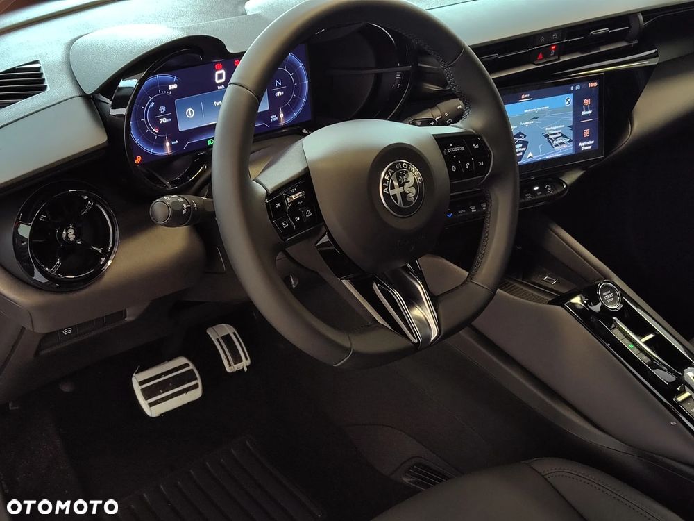 Alfa Romeo Junior 1.2 mHEV Ibrida Speciale eDCT - 15