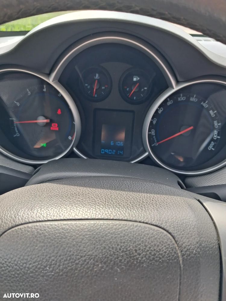Chevrolet Cruze - 7