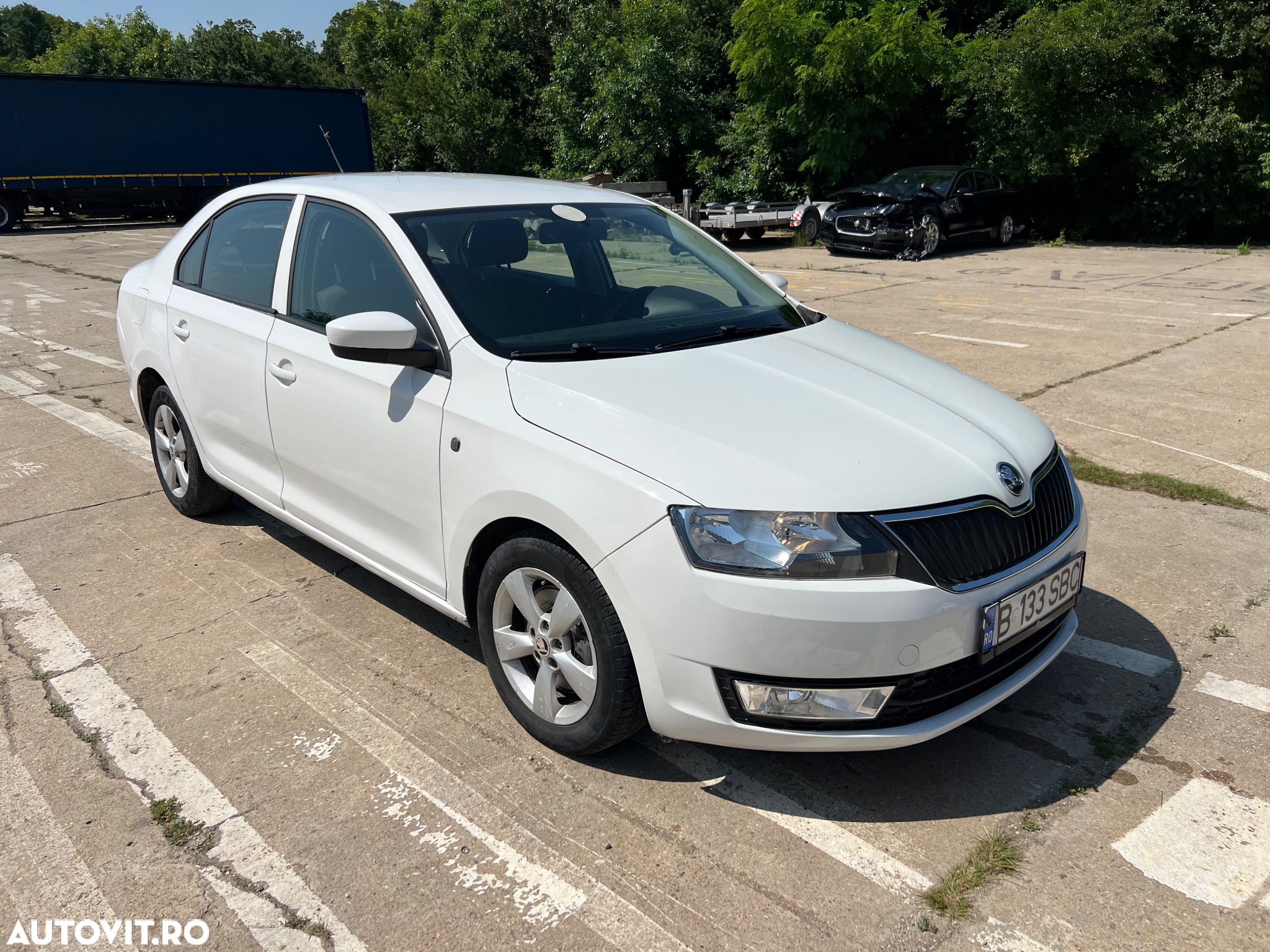 Skoda RAPID 1.6 TDI Active - 4