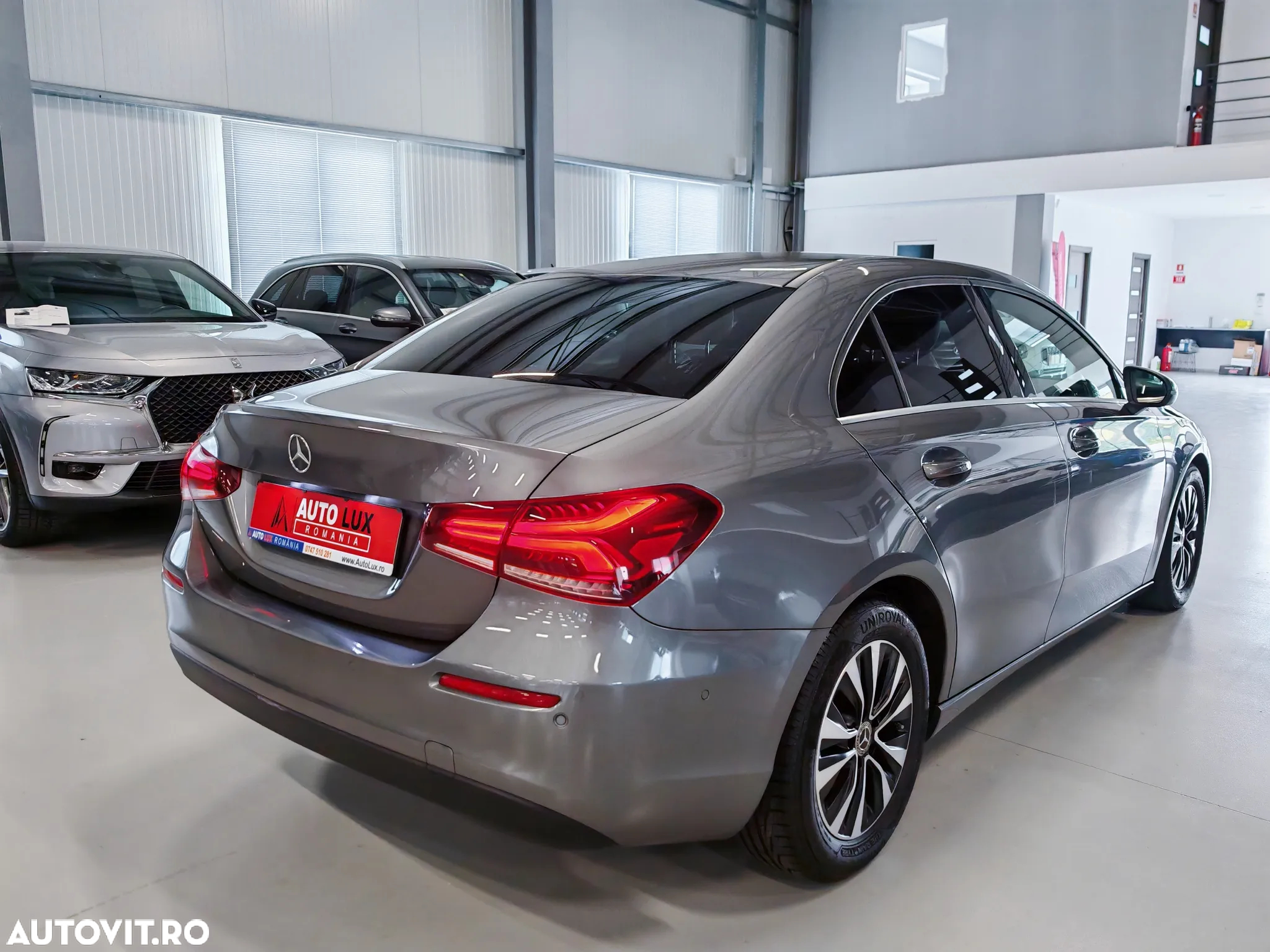 Mercedes-Benz A 180 d Sedan Aut. - 28