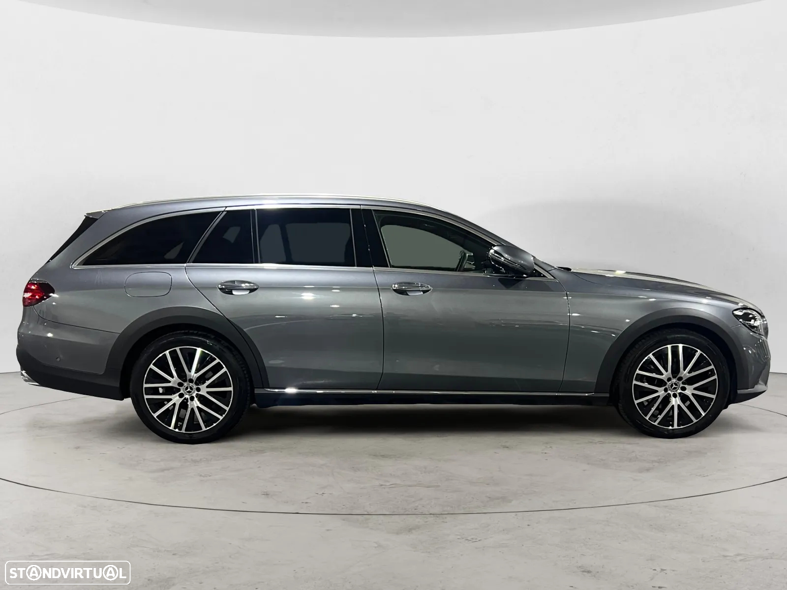 Mercedes-Benz E 220 d 4Matic All-Terrain - 7
