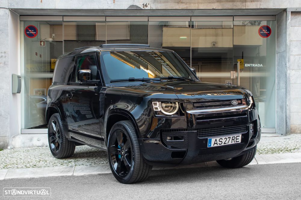 Land Rover Defender - 3